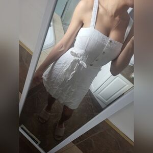 Cute linen off-white dress / Belle robe en lin blanc cassé
